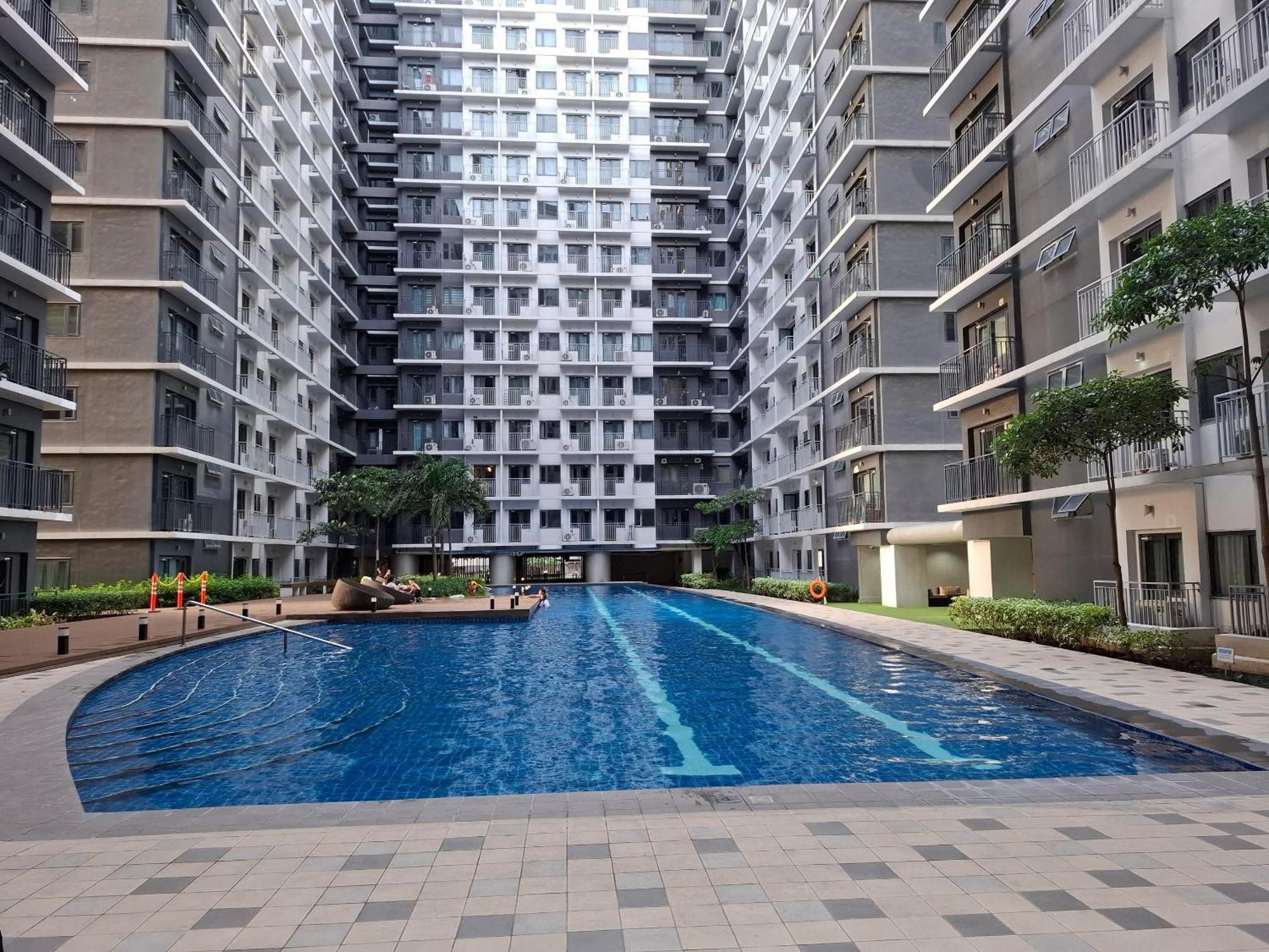 Shore 1 & 3 Residences Moa 1Br With Balcony By Darpm Manila Exterior photo